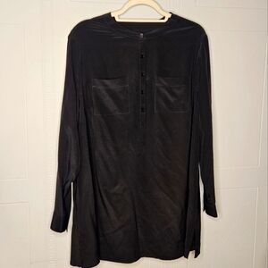 Talbots Woman Black Long Sleeve Round Neck Blouse Pockets 14W Quiet Luxury